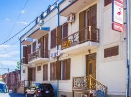 Flamingo Hotel