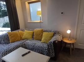 Hotel fotoğraf: Spacious 2 Bed, Free Parking, Free Wifi - Serene Homes Sheffield