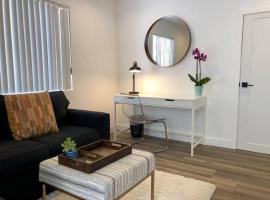 Hotel kuvat: Silverlake and Echo Park - 6min to Downtown and Hollywood -