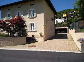 Hotel Foto: Holiday home Regina with garden and terrace