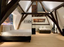 Ghent Urbanist Hotel by Harmony, хотел в Гент