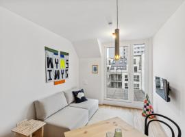 Hotel kuvat: Local design central apartments - Eclectic Escape Apartments by Arbio