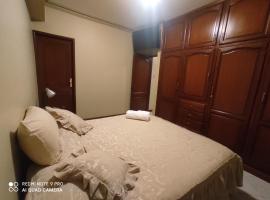 Photo de l’hôtel: Penthouse en la mejor zona céntrica de Tarija, garaje y ascensor