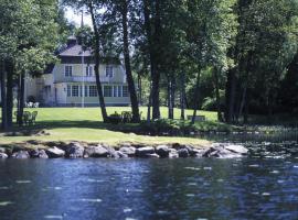 Solvikens Pensionat、Ingelstadのホテル