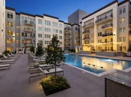 A picture of the hotel: Resort-Style Apartments near The Galleria