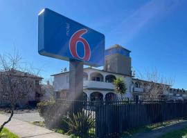 Hotel Foto: Motel 6 Richmond CA Civic Center