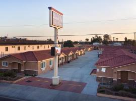 A picture of the hotel: Diamond Bell Inn & Suites