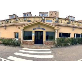 A picture of the hotel: HOTEL LOS CAÑAS