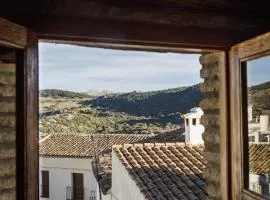 Tugasa Hotel y Apartamentos rurales La Posada
