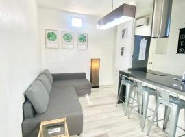 รูปภาพของโรงแรม: Piramides 1 Apartment