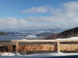 Enklawa w Porębie, hotel v destinaci Dlugopole-Zdrój