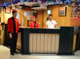 Hotel Photo: Hotel Sogo - Monumento, LRT Station