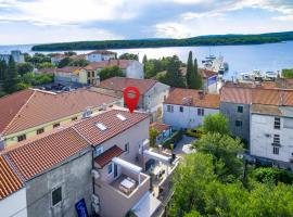 Hotel kuvat: Apartments by the sea Punat, Krk - 20527