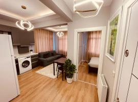 Fotos de Hotel: Fully equipped apartment, Fatih