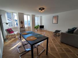 Фотографія готелю: Appartement tout confort rénové avec vue - Tilleul 5