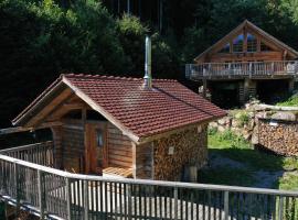 Schwarzwald Romantikhütte - Zweisamkeit - mit Bettwäsche, Handtücher und Holz, hotel in Schenkenzell