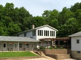 Little Bluff Inn