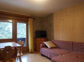 Fotos de Hotel: Mansarda Accogliente Falcade Dolomiti