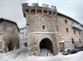 Foto di Hotel: Appartamento nel Castello presso Gubbio