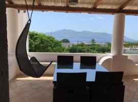 Le Terrazze di Salina, a 100 mt dalla spiaggia, hotel in Lingua