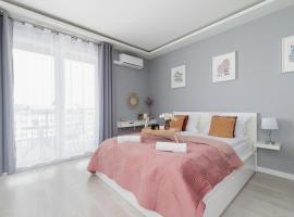 Hotel fotoğraf: Dobrego Pasterza Studio with Balcony Cracow by Renters