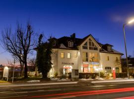 A picture of the hotel: Landhaus Ambiente