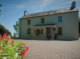 Hotel fotoğraf: Grey Gables Farmhouse B&B