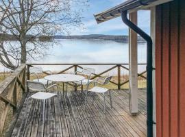 Hotel fotografie: Stunning Home In Ludvika With Lake View
