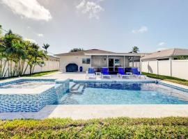 Hotel Foto: Naples Vacation Home Private Pool and Hot Tub!