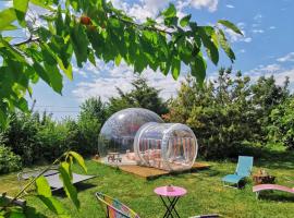 La bulle des champs, hotel v destinaci Champmotteux