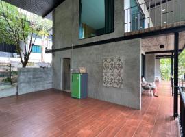 Hotel kuvat: Ton Pling Khao Lak Villa