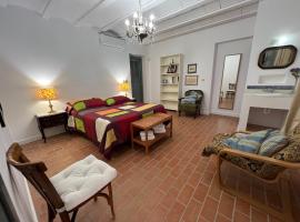 Hotel Foto: Casa Rural Alzabara con Piscina Privada