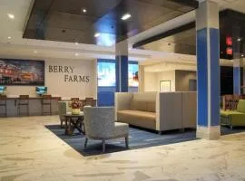 Holiday Inn Express & Suites Franklin - Berry Farms, an IHG Hotel, hotel sa Franklin