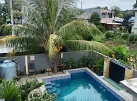 The Balbina House, hotel i Labuan Bajo