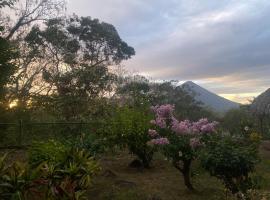 Eco-Lodge El Porvenir., hotel v destinaci Santa Cruz