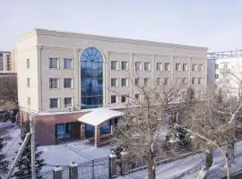 Nurtau – hotel w mieście Pawłodar