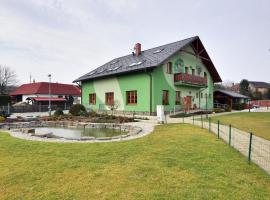 Photo de l’hôtel: Restaurace a penzion Kamenec