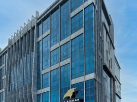 The Risman Hotel At Jakarta Airport CBC, hotel em Tangerang