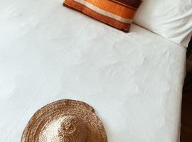 KeRo Luxury Rooms、カリアリのホテル