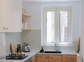 Tiny house in the historic centre of Soverato, hôtel à Soverato Superiore