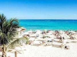 Hotel Castillo Del Mar - 5 Th Ave