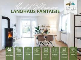 รูปภาพของโรงแรม: Landhaus Fantaisie - Wohnen nahe Schlosspark -Stadtgrenze Bayreuth für 1-5 Personen