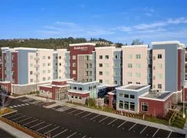 Residence Inn by Marriott Portland Clackamas، فندق في كلاكمس