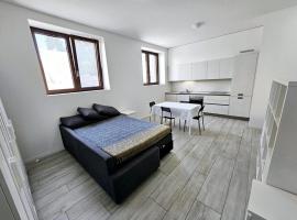 Foto di Hotel: Monolocale a Mendrisio