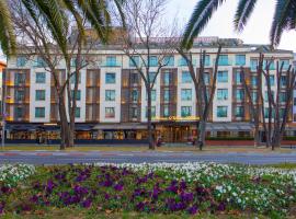A picture of the hotel: Dosso Dossi Hotels & Spa Downtown
