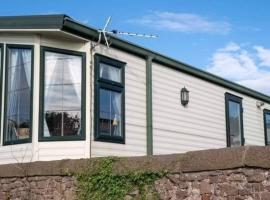 Hotel Photo: Wrights Retreat 4 Lunan View St Cyrus Caravan Park