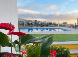 Gambaran Hotel: Vistas directas al volcán y piscina