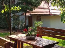 Zdjęcie hotelu: Holiday home in Pakozd - Velence-See 43968