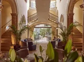 Palacio Can Marqués by Puro