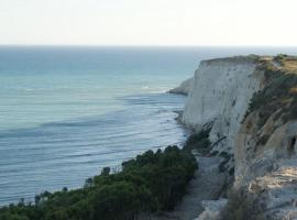 Фотографія готелю: villetta a 100 mt dalla spiaggia